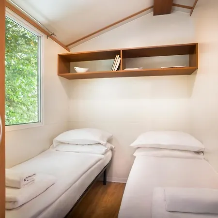 منتزه العطل Campsite & Holiday ميدفيجا