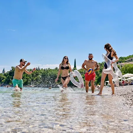 Campsite & Holiday ميدفيجا