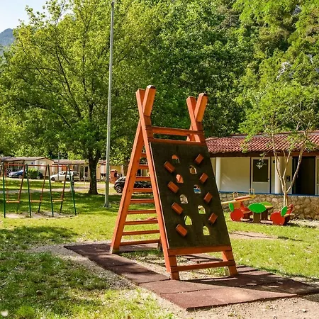 Campsite & Holiday منتزه العطل