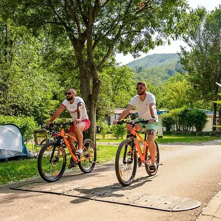 منتزه العطل Campsite & Holiday