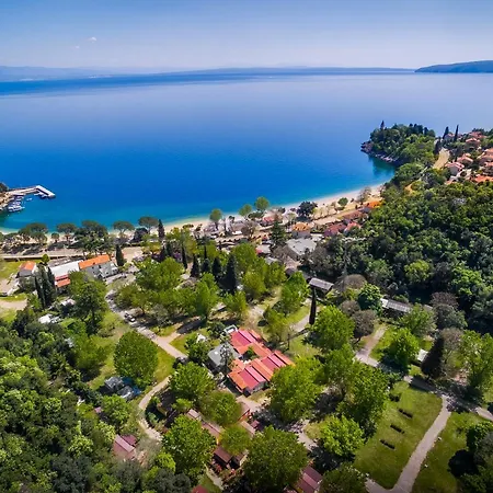 Prázdninový areál Campsite & Holiday *